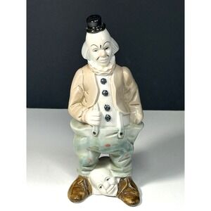 Artmark VTG  Porcelain Clown Hand Painted Made in Taiwan 7" Tall